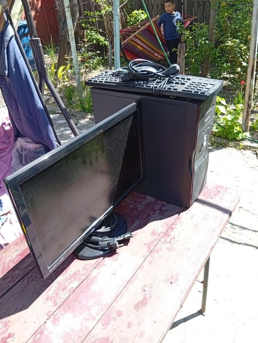 Unitate completa Intel Pentium 3.3