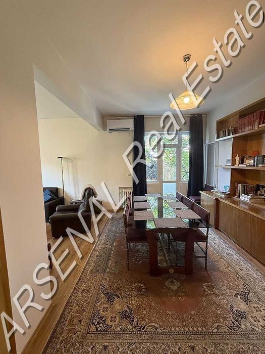 Дава се под наем Тристаен апартамент в София, Център - 110 кв.м за 950 € - Снимка #3