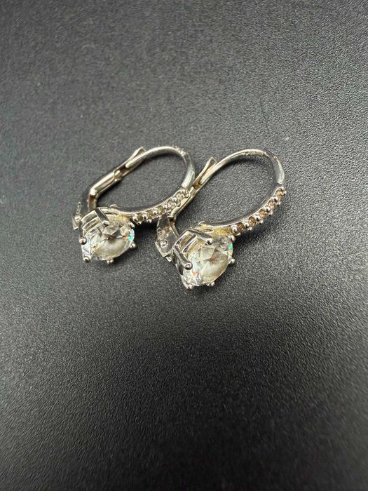 Dracula Amanet: Cercei de Aur: 2.62gr/18k.