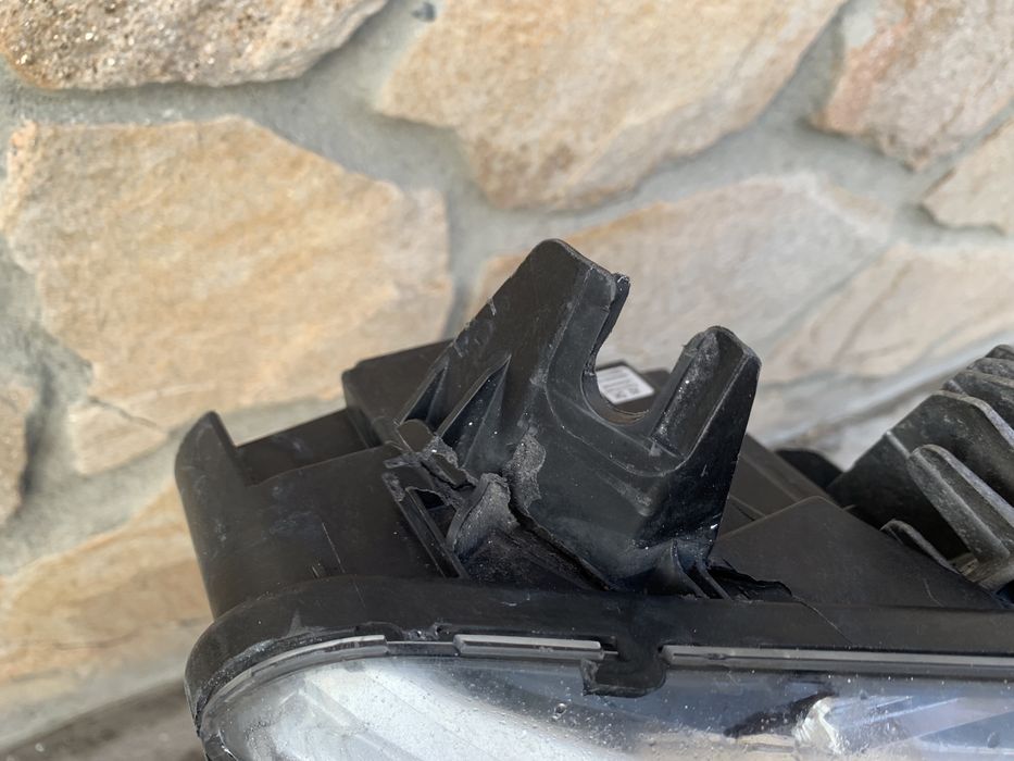 Фар за Volvo FH/Волво ФХ