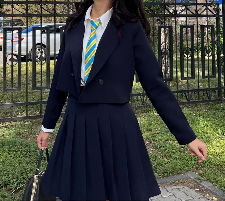 Пиджак укороченный