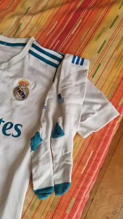 echipament complet de fotbal