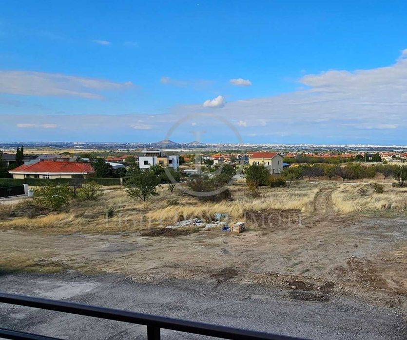 Реф. 3055 Двуетажна къща с. Белащица