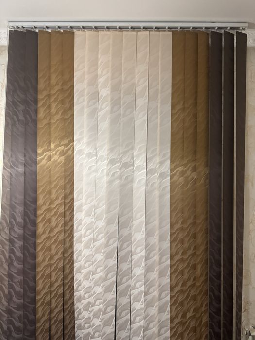 Жалюзи для двери и окон