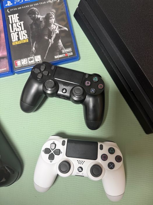 PlayStation 4 pro 1tb