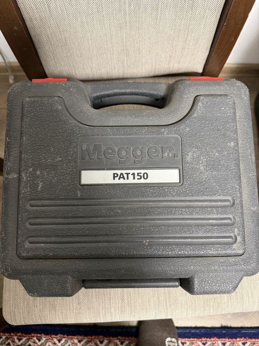 Megger PAT150R тестер