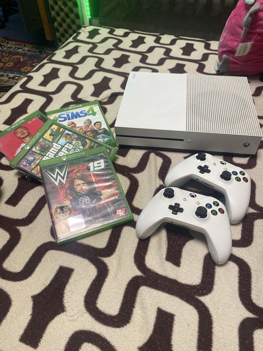vand xbox one live s gold 1TB