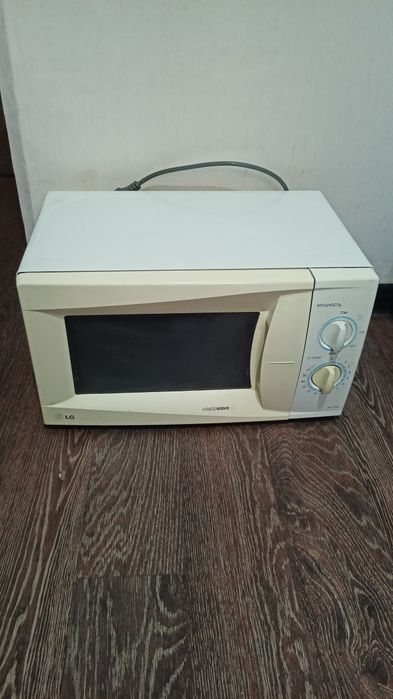 Микроволновая печь микроволновка