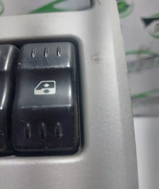 Butoane geam sofer Dacia Logan 2007 1.6 MT (87 hp)