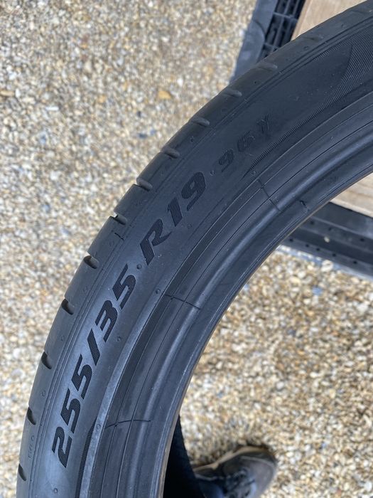 255/35/19 , 225/40/19 Пирели Летни