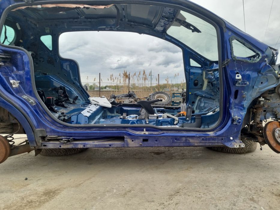 Prag lateral dreapta Ford B-Max [Fabr 2012-prezent] Hatchback OEM