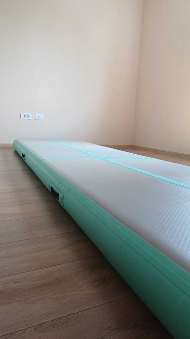 Saltea gimnastica gonflabila 400x100x20