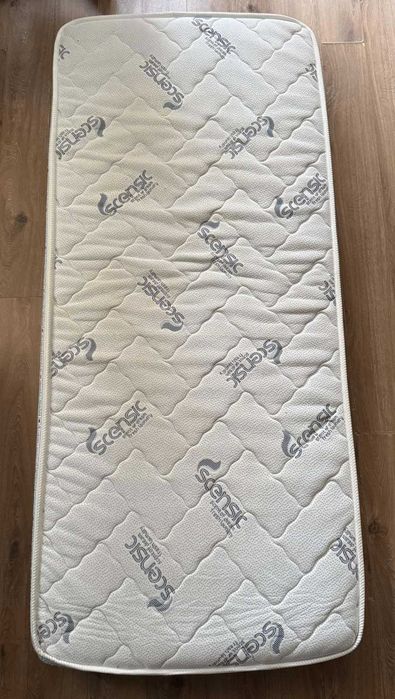 Матрак с масаж ,двулицев