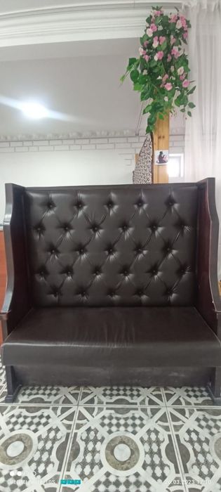 Диван и столик жагдайы жаксы