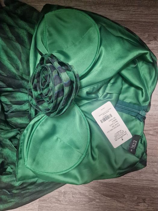 Vand rochie eleganta Etic, cu eticheta marimea 42