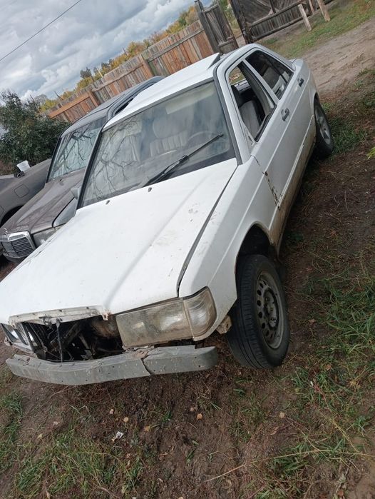 По запчастям мерс 190