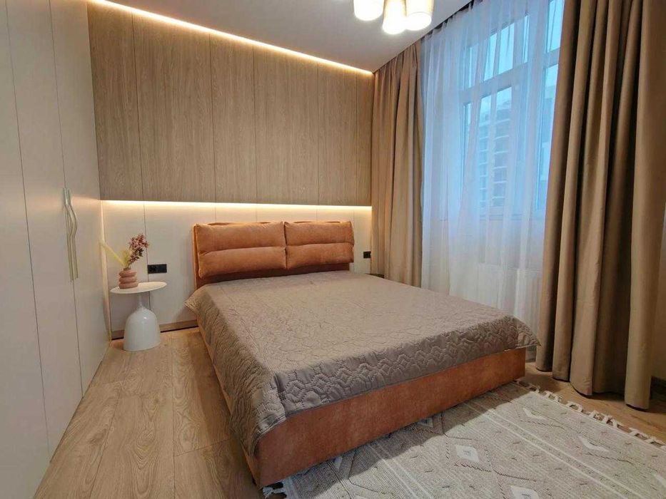 Дава се под наем Двустаен апартамент в Варна, Базар Левски - 60 кв.м за 400 € - Снимка #1
