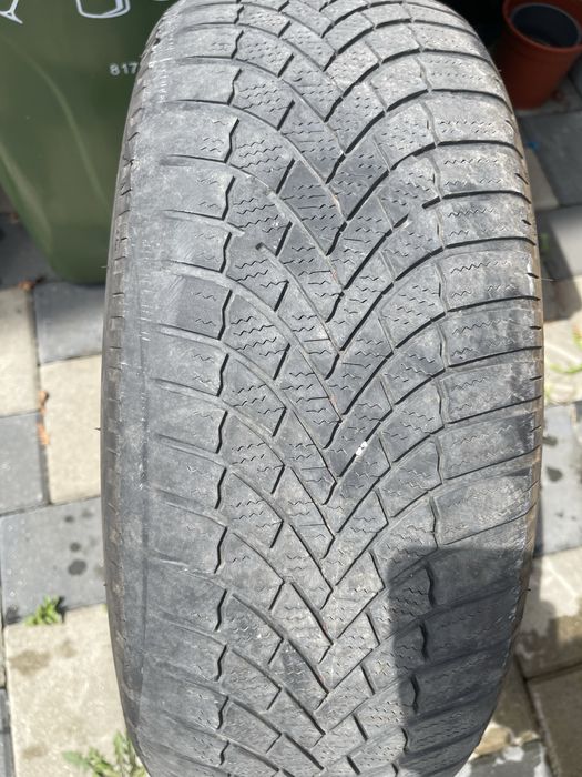 2 anvelope bridgestone 205/60r16