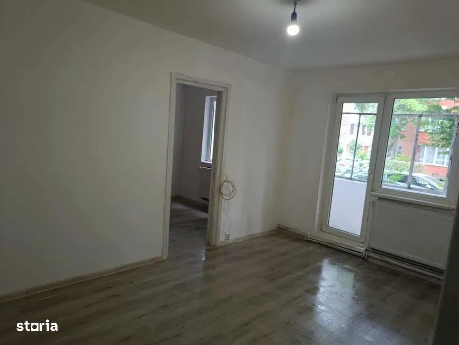 Dambu Pietros - Vanzare apartament 2 camere - Str. Petru Dobra — fotografia 1