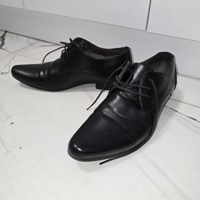 Мъжки официални обувки 42 номер