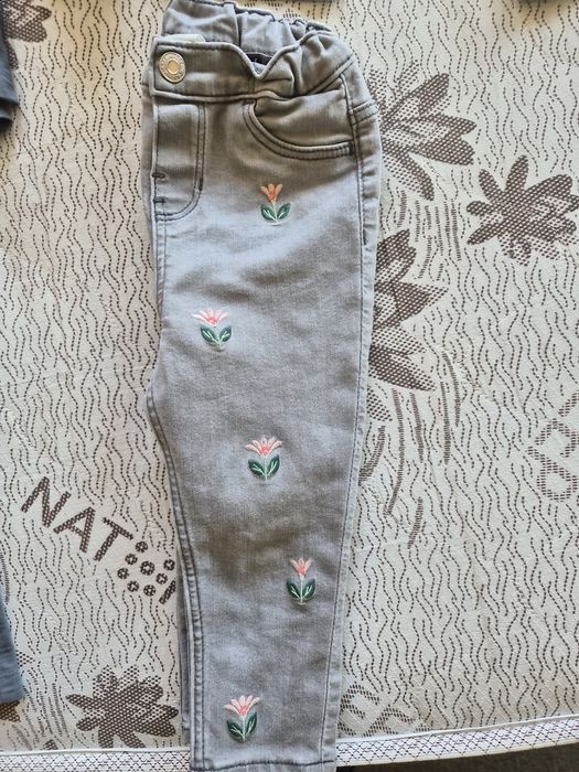 Дрехи за момиче 12-18,18-24м.Guess,HM,Mayoral,Nike,Benetton