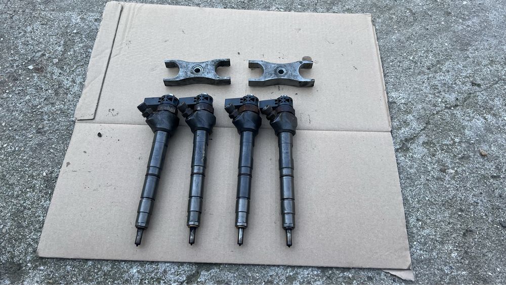 Injectoare VW Passat 2.0 tdi cod motor CFG 170cp
