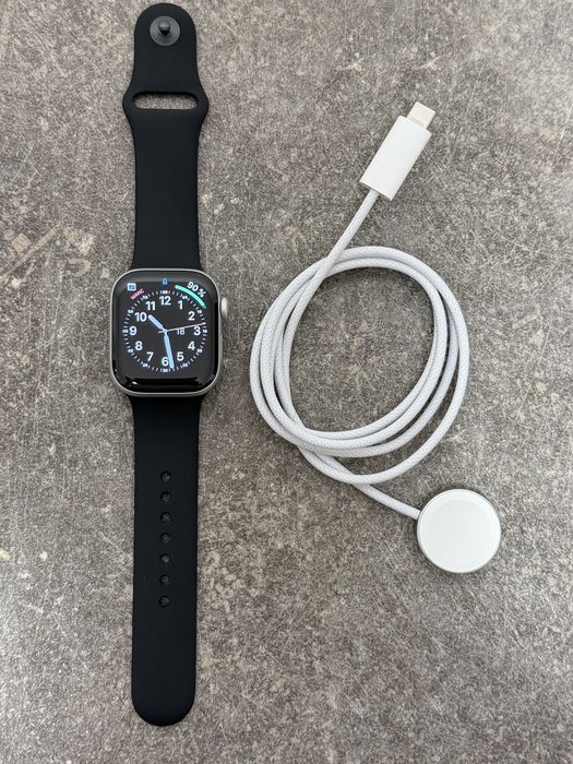 Apple Watch Series 11 - 42 mm