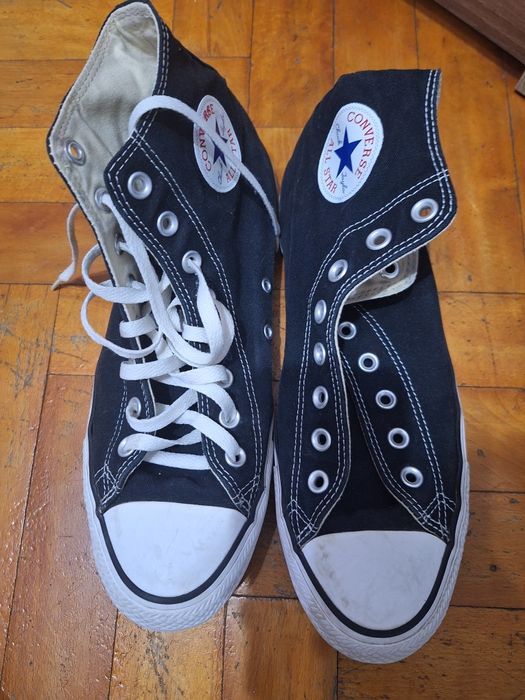 Adidasi vans converse