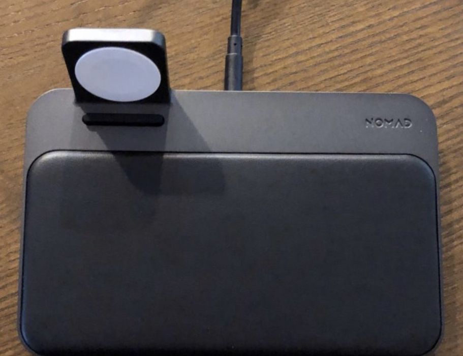 Incarcator Wireless 3in1 Nomad Base Station Apple Watch Edition