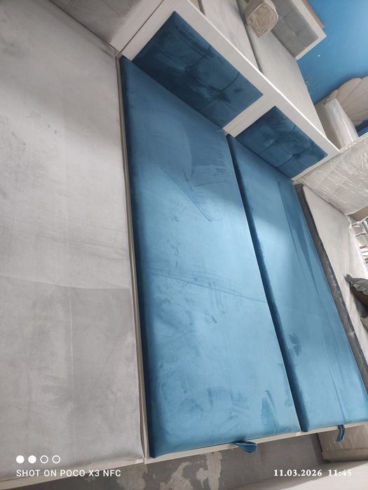 Одна спальня кровать