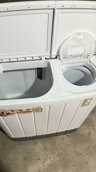 Продается стиралная машинка полуавтомат SHIVAKI