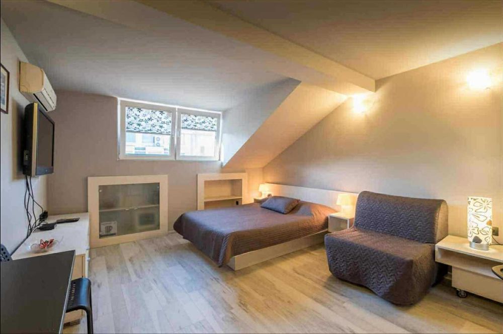 Дава се под наем Едностаен апартамент в София, Оборище - 42 кв.м за 459 € - Снимка #3