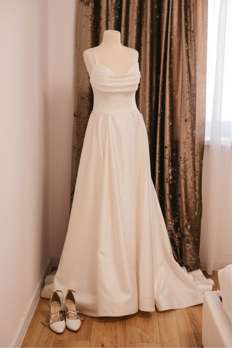 Rochie de mireasa + voal
