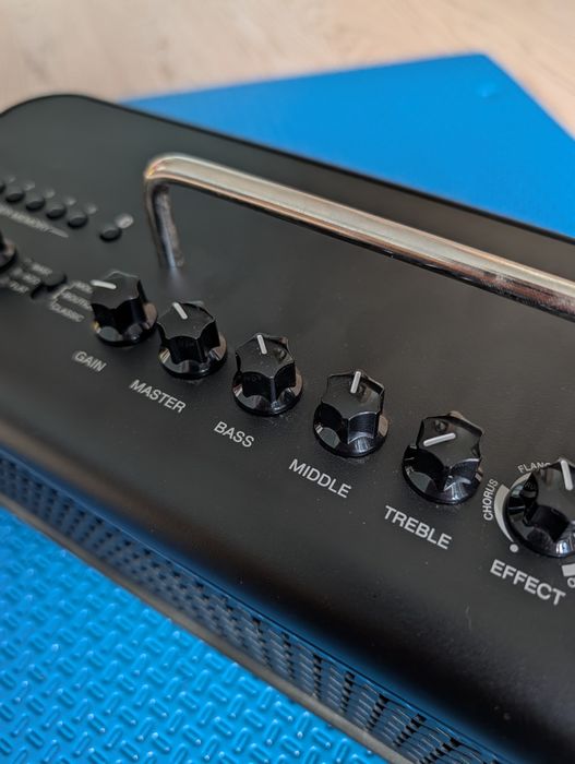 Yamaha THR30IIW-BL – моделращ усилвател / комбо (като нов)