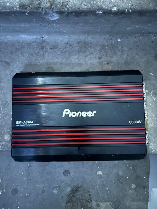 Продам колонки 13см и усилок