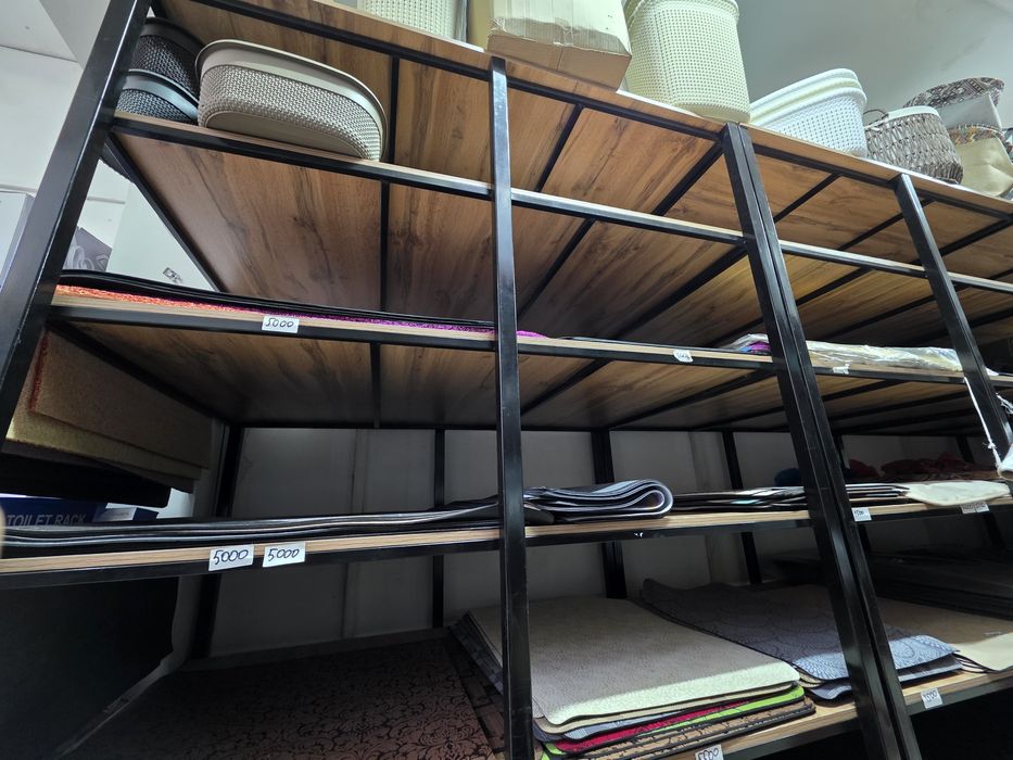 Стеллаж для ветрины и склада