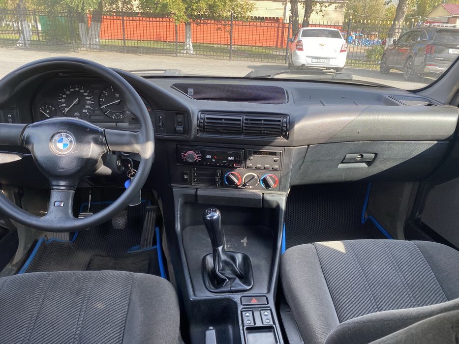 Продается BMW E34 525