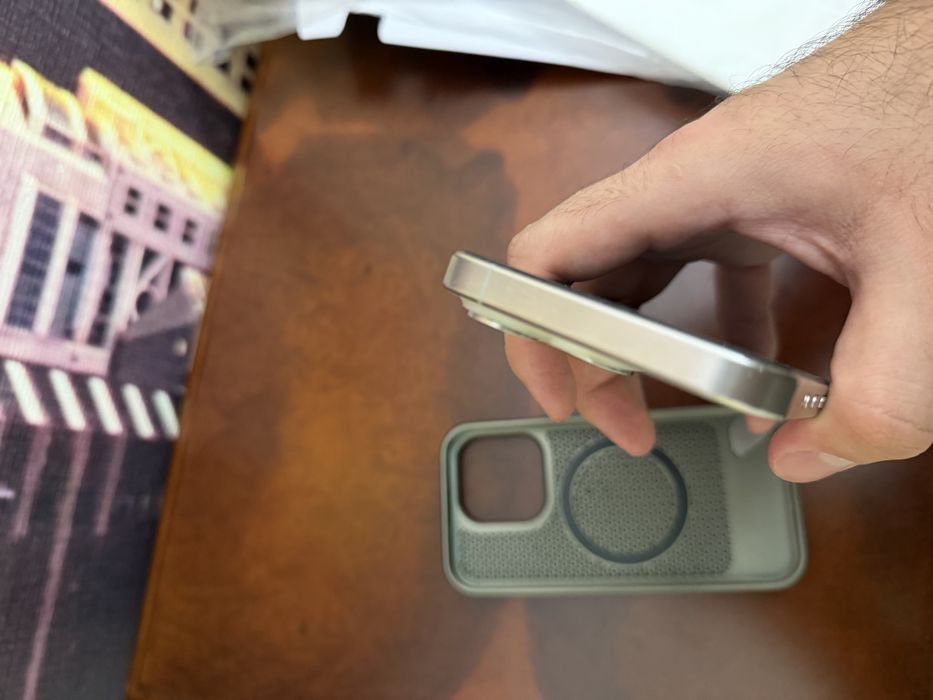 Iphone 15 pro 256 gb