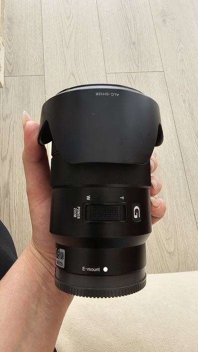 Продаю обьектив Sony 18-105