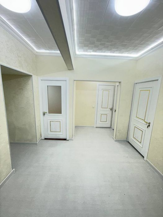 Продается Срочно Евро 4/2/9 квартира. Сергели 7. 96 квадрат. 2*6 балк.