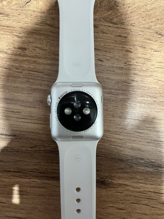 Apple watch series 3