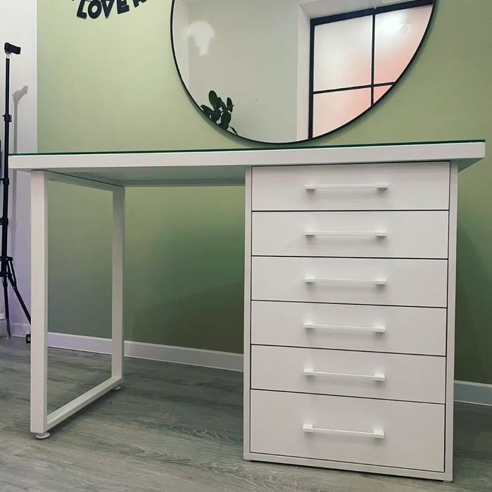 Маникюрные столы НА ЗАКАЗ