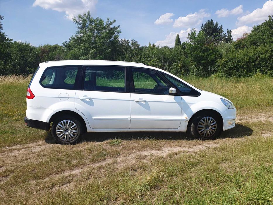 FORD Galaxy 2010 — imagine 2