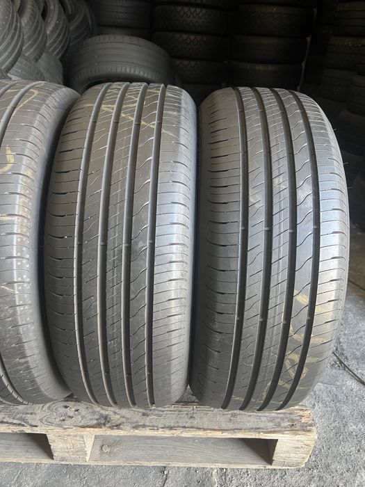 4 anvelope de vara 215/55/17 Goodyear!