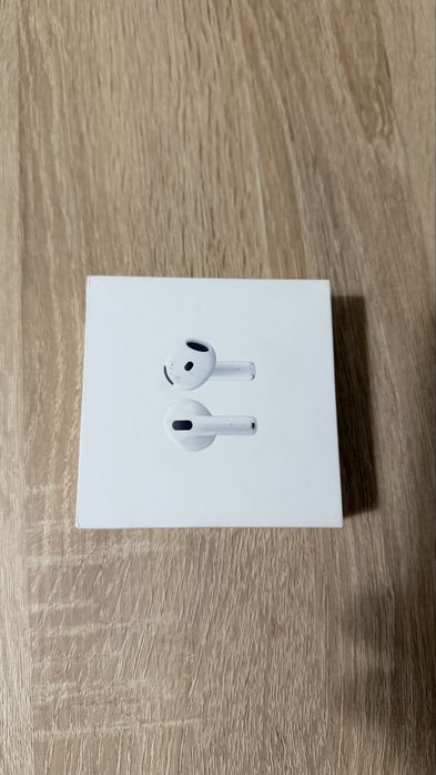 Casti Apple Airpods 4