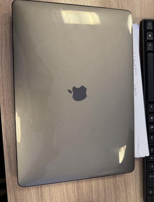 Macbook pro 15 apple