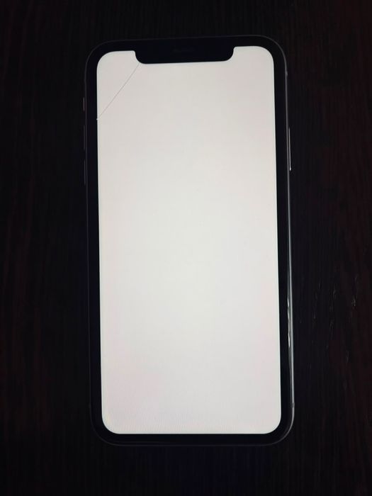 Продам Iphone 11 розовый