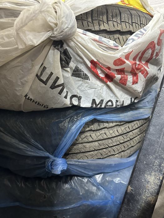 Комплект шин 215/70R16