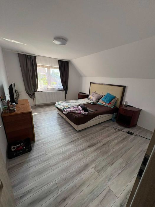 Casa 4 camere Cristian