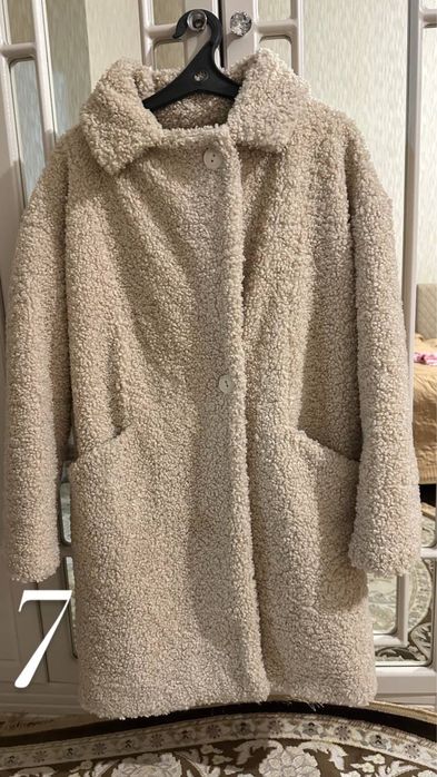 Разгрузка женских вещей